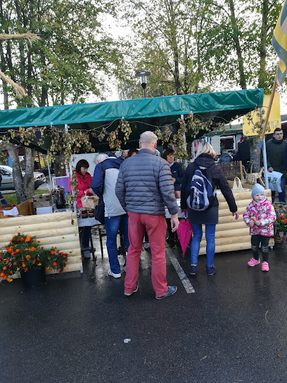 Skuodo Bazaar mieste Skuodas